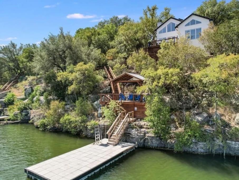 A Rare Find! - Bright & Gorgeous Lake Home In Marble Falls Exterior photo